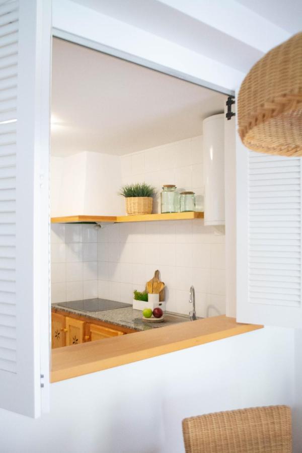 Apartamento Ponent 6 Cala Blanca  Exterior photo